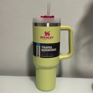Stanley Adventure Quencher 40oz Tumbler